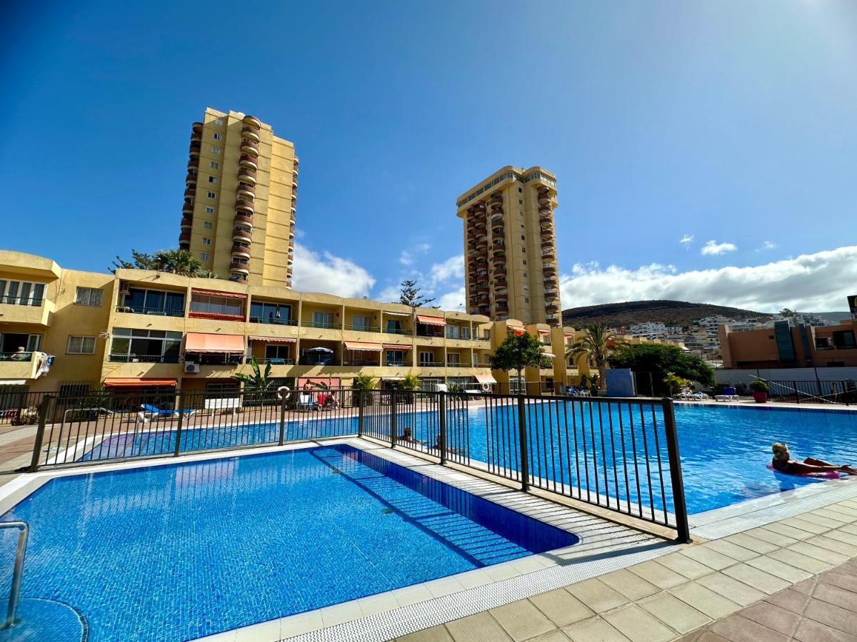 Las Vistas Beach Los Cristianos 2 Swimming Pools Extérieur photo